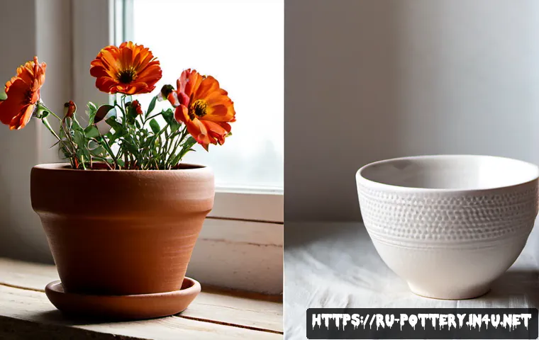 테라코타와 도자기의 차이 - Photorealistic side-by-side comparison on a rustic Russian pottery workshop table: an unglazed warm ...